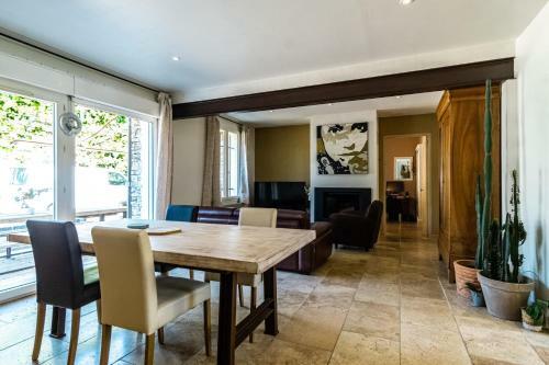 Maison de Campagne � Fontaine de Vaucluse - Piscine Priv�e