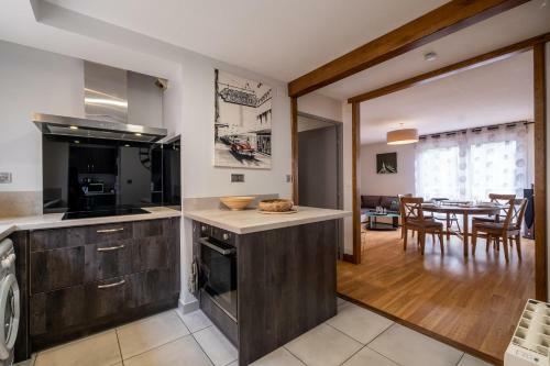 Apartamento Le Champs Elysees, Appart 2 Chambres, Parking