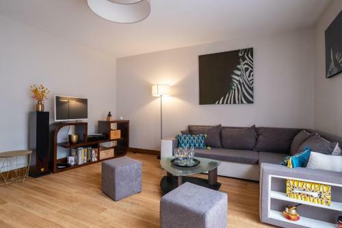 Apartamento Le Champs Elysees, Appart 2 Chambres, Parking