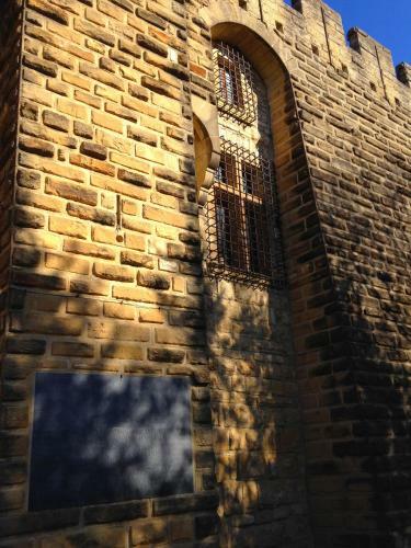 Chateau De Castelnau Valence