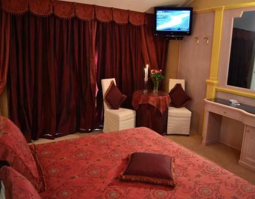 Hotel Motel 2