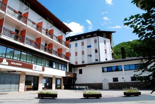 Sport & Family Hotel Bucaneve