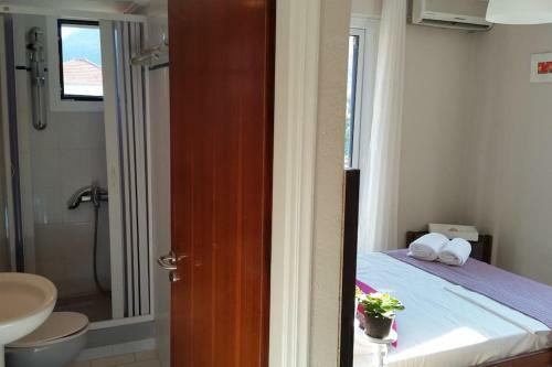Hotel Nefeli Studios Nydri Main Road
