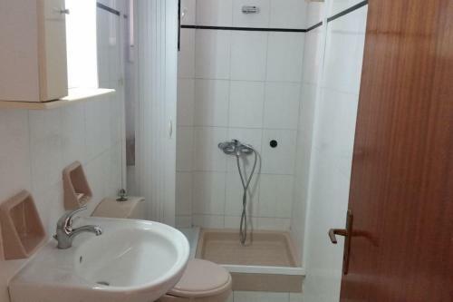 Hotel Nefeli Studios Nydri Main Road