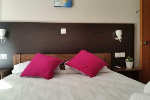 Hotel Nefeli Studios Nydri Main Road