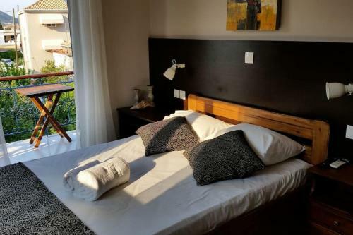 Hotel Nefeli Studios Nydri Main Road