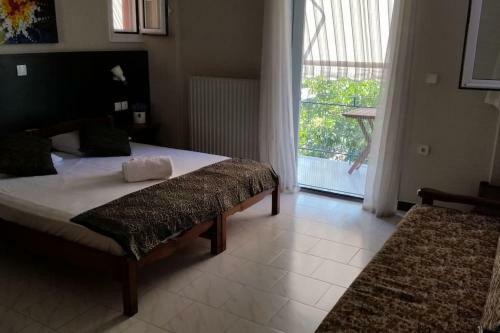 Hotel Nefeli Studios Nydri Main Road