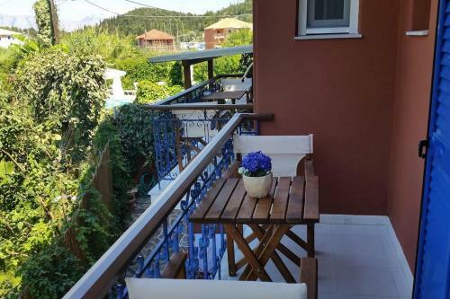 Hotel Nefeli Studios Nydri Main Road