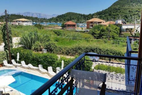Hotel Nefeli Studios Nydri Main Road