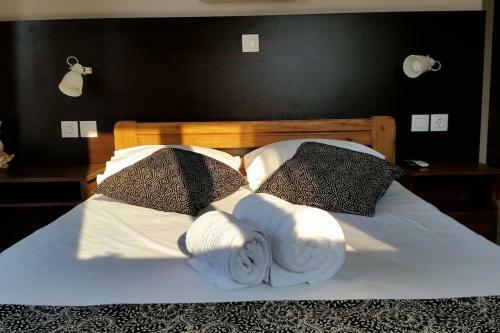 Hotel Nefeli Studios Nydri Main Road