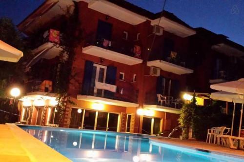Hotel Nefeli Studios Nydri Main Road
