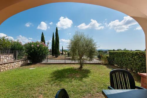 Aparthotel Le Corti Di Montepitti