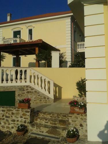 Villa Elisa B&B