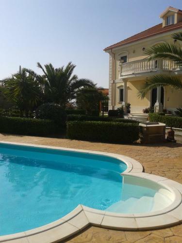 Villa Elisa B&B