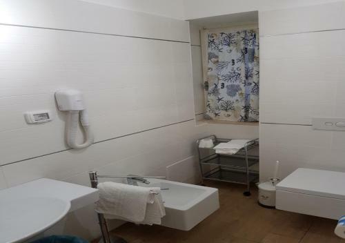 Hostal Rosa Dei Venti Ponza