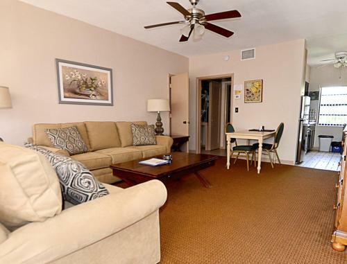 Apartamento Well-kept Vacation Home In Deerfield Beach - Studio Unit #1