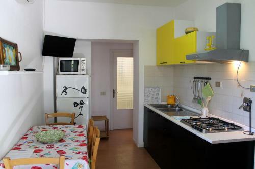 Apartamento Lacona Mare