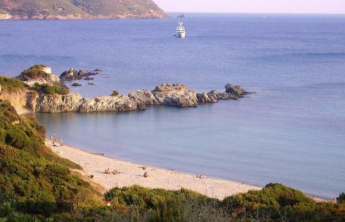 Apartamento Lacona Mare