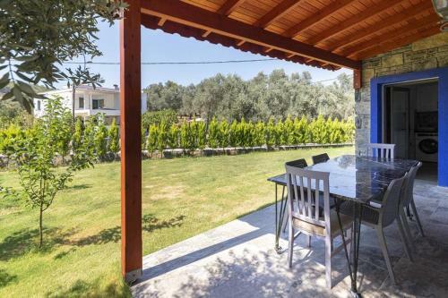 2 Br House With Spacious Garden And Private Pool In Bodrum