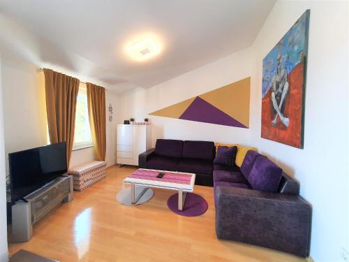 Apartment La God