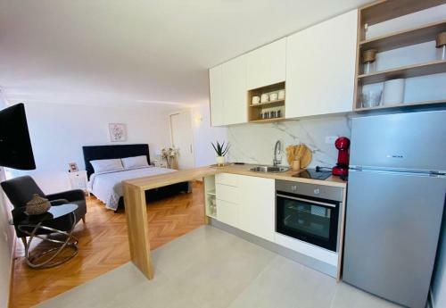 Hostal Apartmani Pami