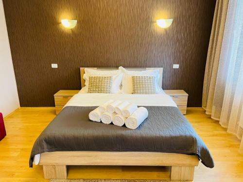 Happy Apartments Deluxe Summerland Mamaia -