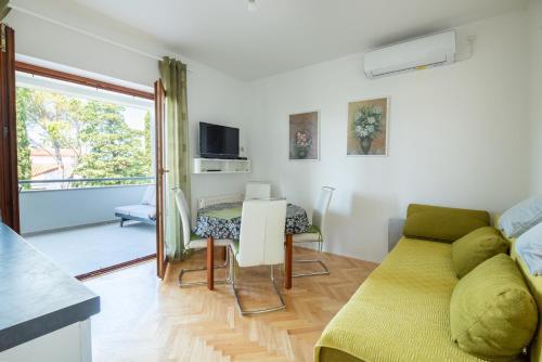 Apartments Barka