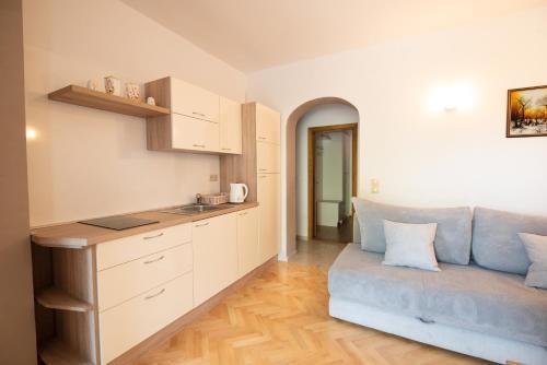 Apartments Barka