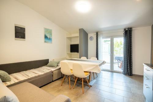 Apartments Barka