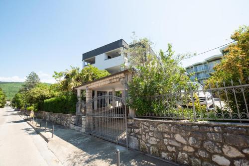 Apartments Barka