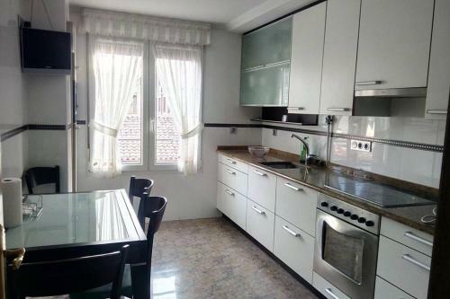 Apartamento La Casa de Sara. Descanso Cerca Del Sella