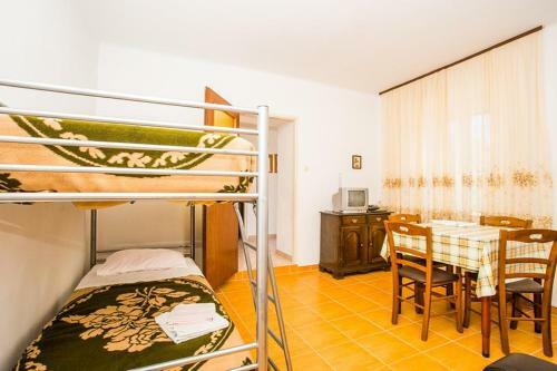Apartment Dragica