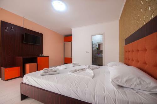Hostal Pensiune Aymar