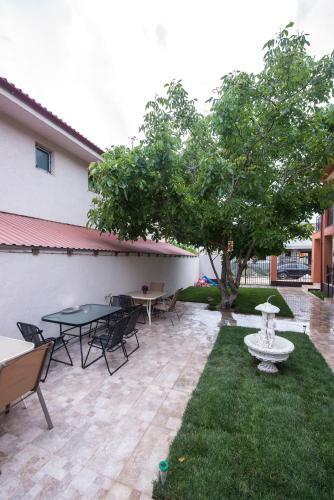 Hostal Pensiune Aymar