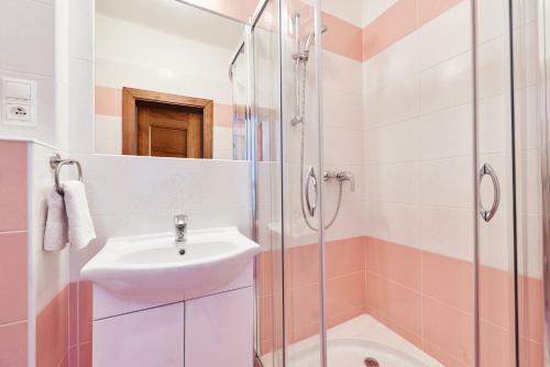 Bed & Breakfast Villa Lupu