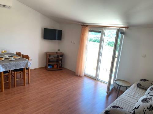 Hostal Apartments Iva