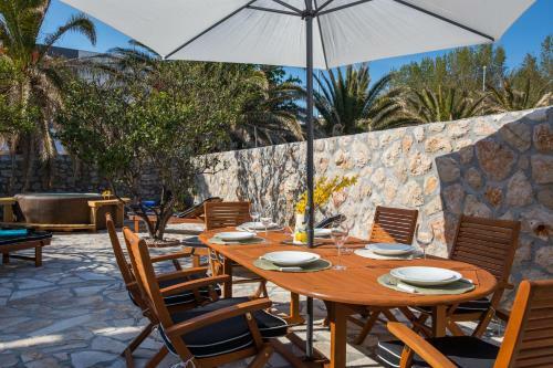 Villa Blue Diamond