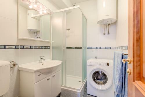 Apartmani Mirta Omi?