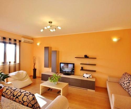 Holiday Home 111