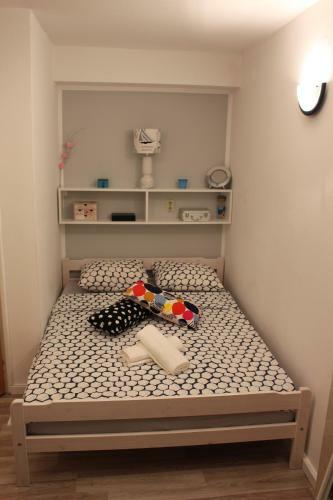 Blue Moon Apartments