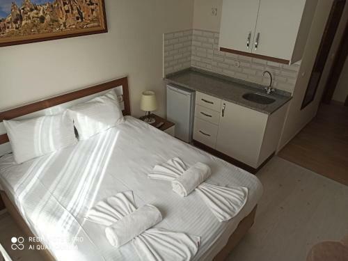 Hotel El?t Otel