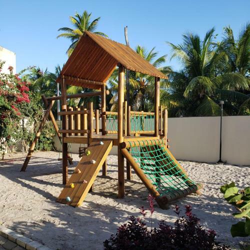 Apartamento Flat Bem Localizado, Confort�vel E A 150 Metros Do Mar
