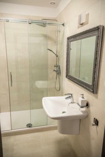Apartamenty Marynarki Wojennej, Dziwn�w