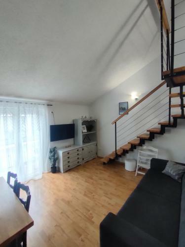 Apartmani Ba?ka Voda Lozi? Vesna I Mladan