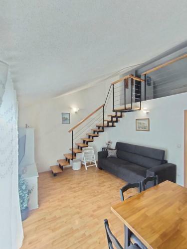 Apartmani Ba?ka Voda Lozi? Vesna I Mladan