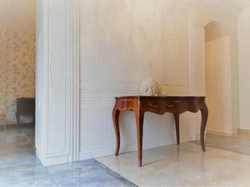Regina Di Saba - Hotel Villa Per Ricevimenti