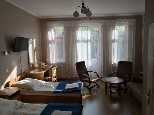 Hotel O?rodek Wypoczynkowy Jan�wka