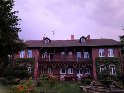 Hotel O?rodek Wypoczynkowy Jan�wka