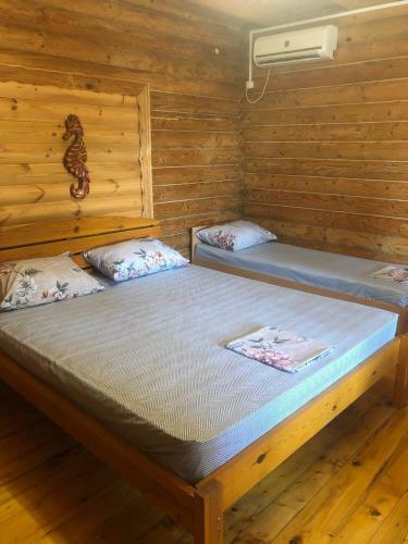 Hostal ?????????