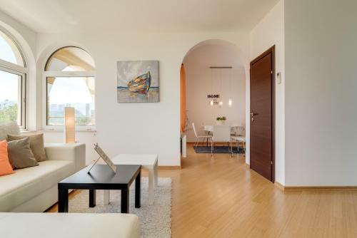 Villa House Arifrago